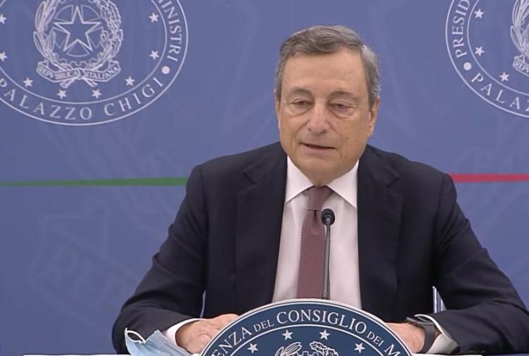 Il Presidente del Consiglio Mario Draghi alla presentazione della Nota di aggiornamento al Documento di economia e finanza (Nadef)