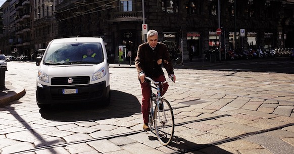 Traffico auto bici Milano