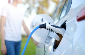 Auto elettriche, i tre modelli più economici in Italia: i costi - Ecoo