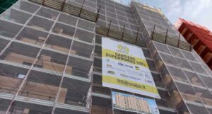 Boom di operai edili grazie al Pnrr: «Ma tanti truffati per il Superbonus»