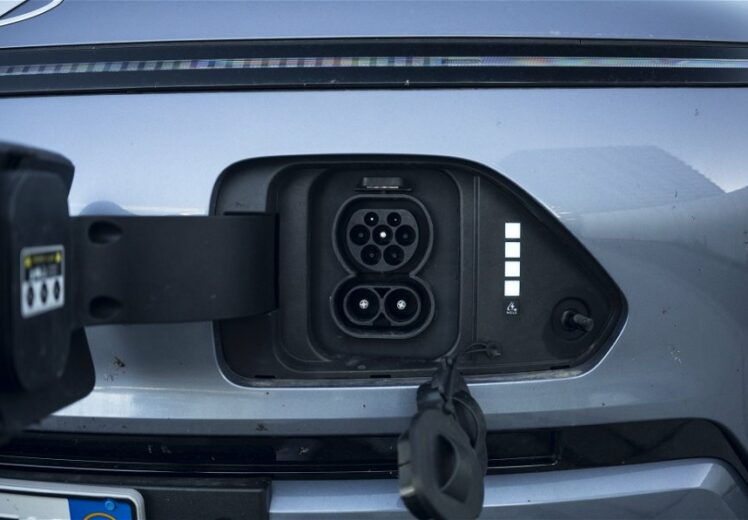Incentivi auto 2025, un ecobonus esteso per soddisfare la richiesta sull'elettrico