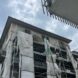 Torino, i sopravvissuti del superbonus: dopo tre anni “murati” in casa possono finalmente riaprire le finestre