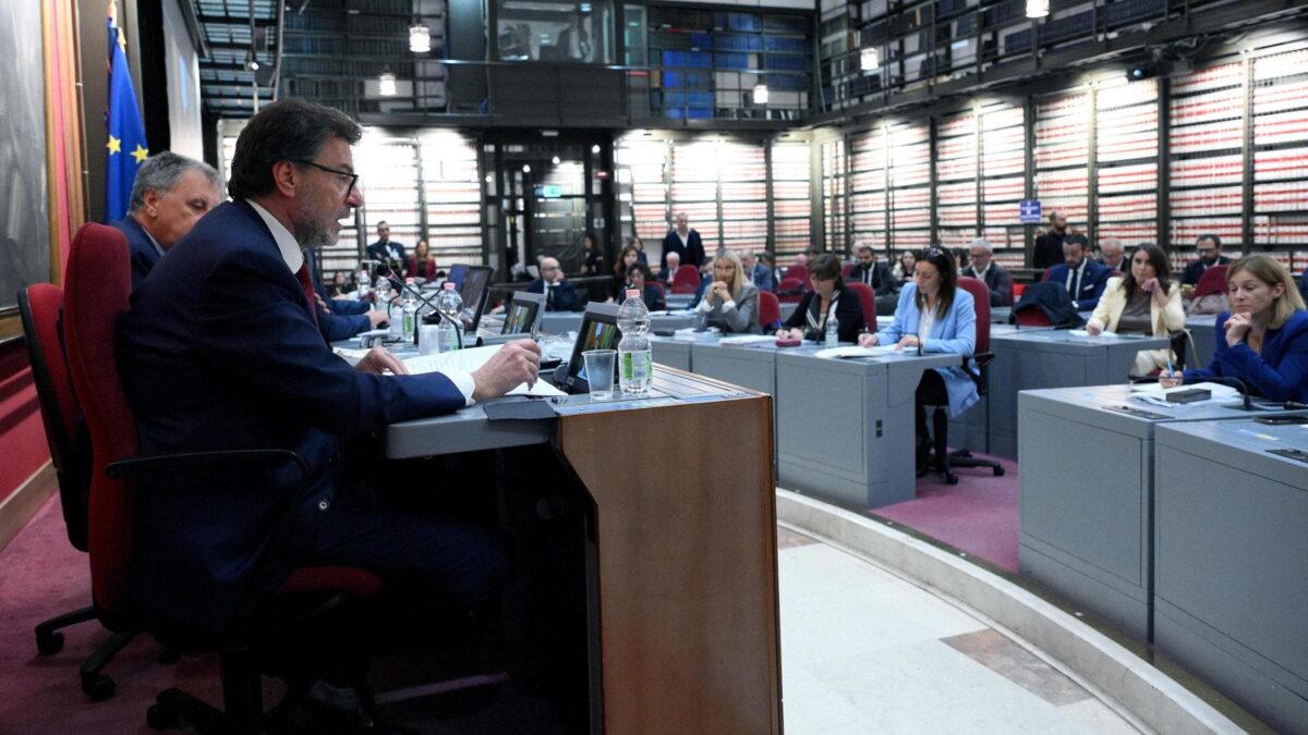 Giorgetti si vendica del Superbonus: “Rincari al catasto per chi lo ha usato”