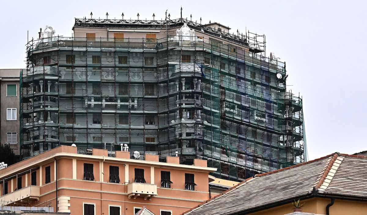 La Cgia piccona il Superbonus: «Spesi 123 miliardi per il 4% delle abitazioni. Benefici ambientali modesti»