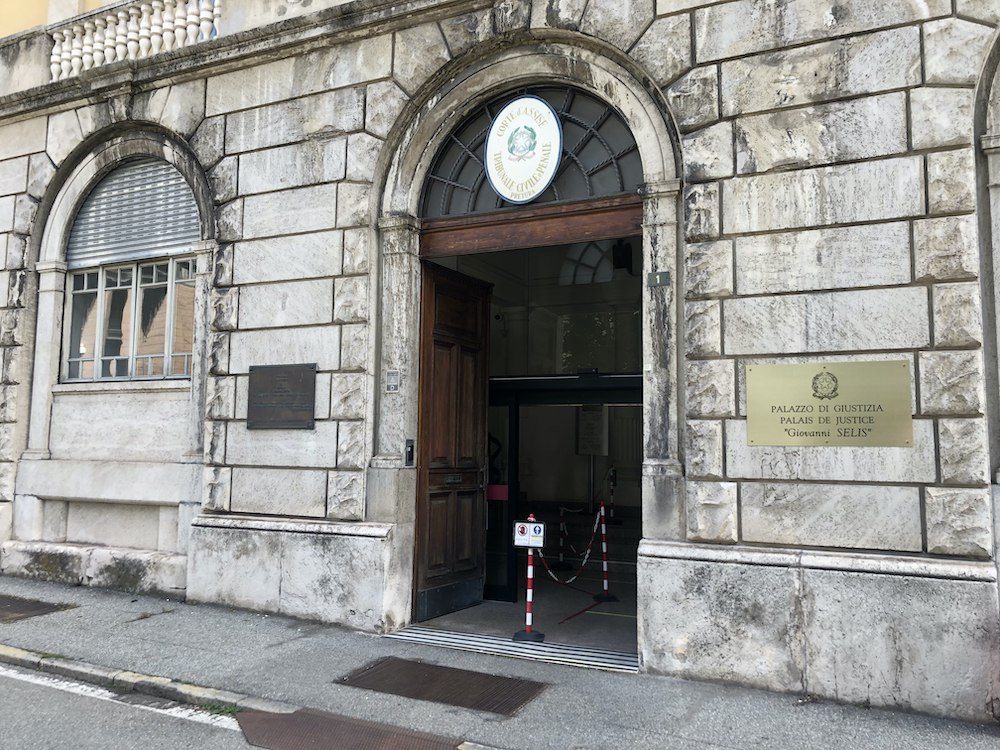 Tentata estorsione e falso in lavori Superbonus, due indagati - AostaSera