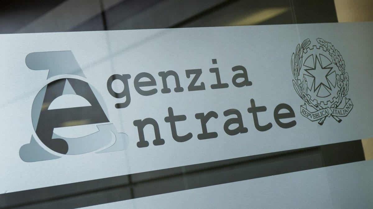 A chi arrivano le lettere del Fisco sul Superbonus e cosa rischia: la spiegazione del governo - Fanpage.it