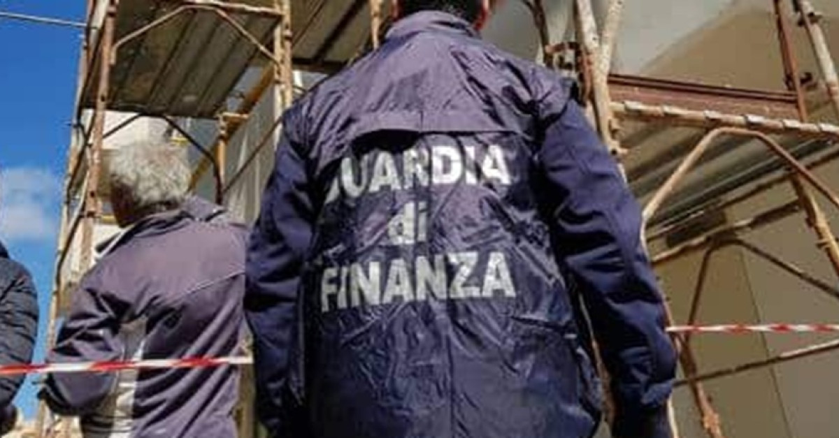 Truffa del Superbonus 110%, maxi sequestro in Trentino di oltre 15 milioni: lavori inesistenti e interi condomini avvolti dalle impalcature per lungo tempo - il Dolomiti